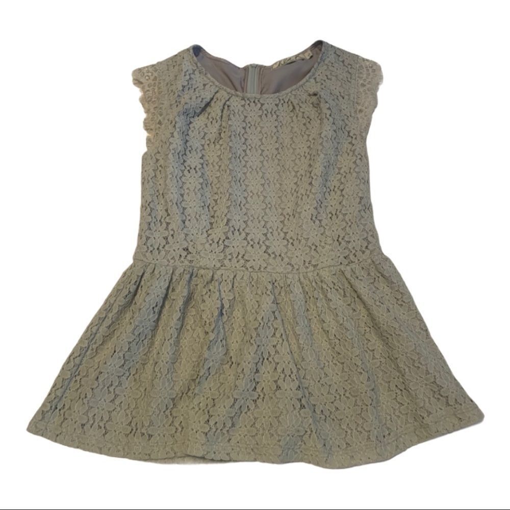 Chloe K Women’s Cap-sleeve Lace Peplum Top SMALL